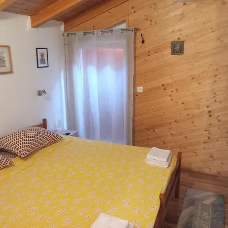 ゲストハウス With A Parking Space Vrh, Krk - 24028 Vrh