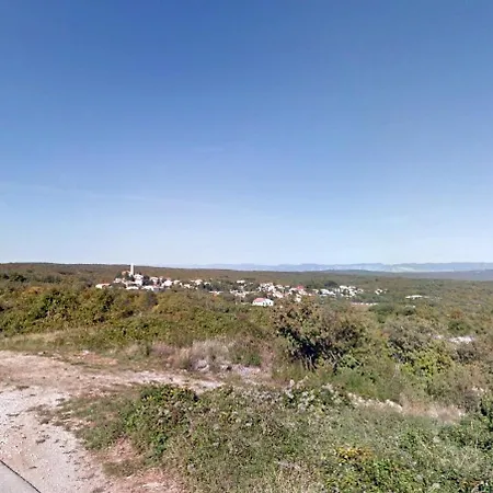 With A Parking Space Vrh, Krk - 24028 ゲストハウス 3*